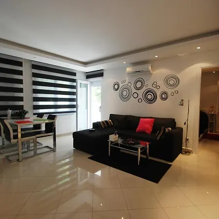 Center Appartments Luxury & דירה